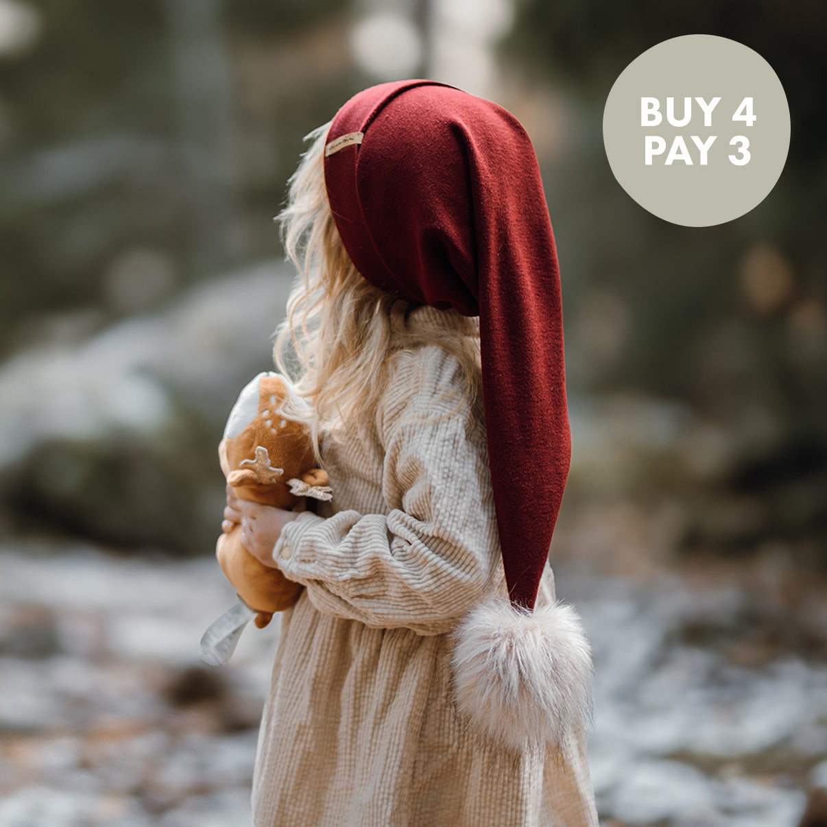 Luvis – the Santa hat